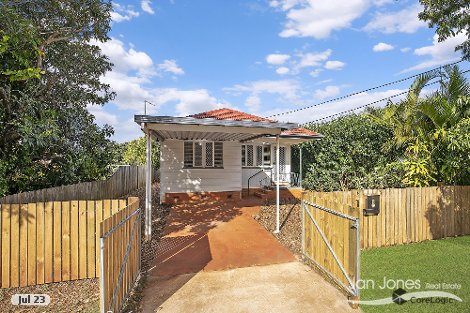 1 Pearl St, Scarborough, QLD 4020