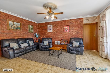 4 Clough St, Avondale Heights, VIC 3034