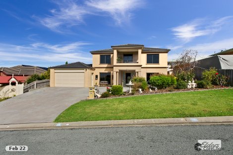 3 Highland Ct, Lakes Entrance, VIC 3909