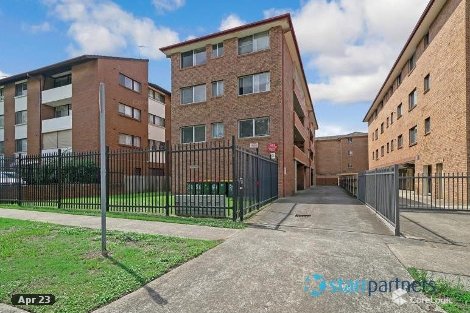 4/3 Lachlan St, Warwick Farm, NSW 2170