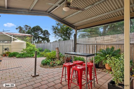 2-4 Yardea St, Maitland, SA 5573