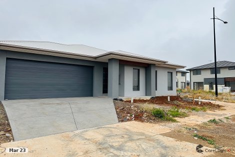 30 Faulks St, Bonnie Brook, VIC 3335