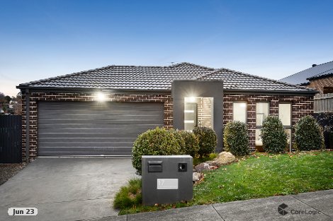 17 Buscombe Cres, Drouin, VIC 3818