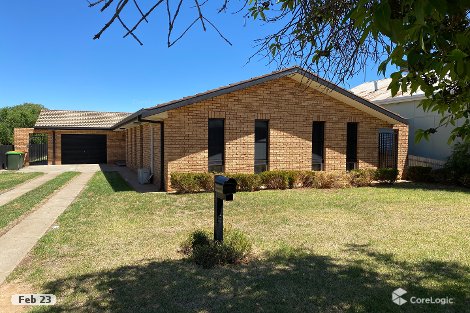 9 Grenfell St, Parkes, NSW 2870