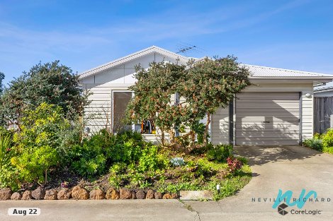 1/12 Ward St, St Leonards, VIC 3223