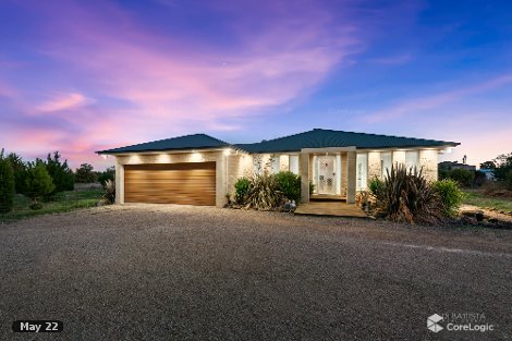 4 Rangeview Cl, Mickleham, VIC 3064