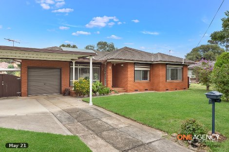 11 Kenneth St, Macquarie Fields, NSW 2564