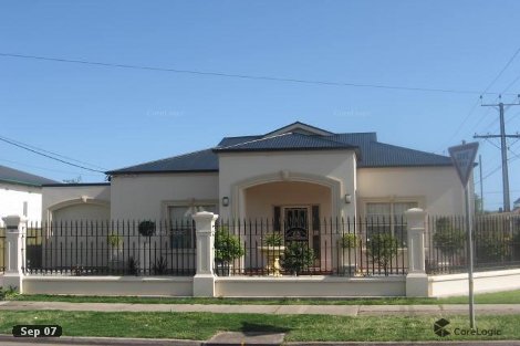 10 Scotia St, Croydon, SA 5008