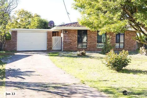 4 Slee Ave, Kelmscott, WA 6111