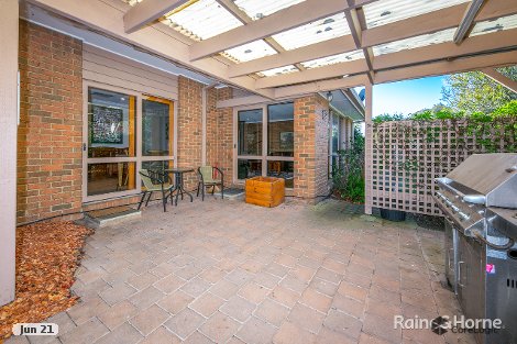 2 Sunrise Ct, Gisborne, VIC 3437