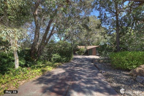 18 Seaview Tce, Kalamunda, WA 6076