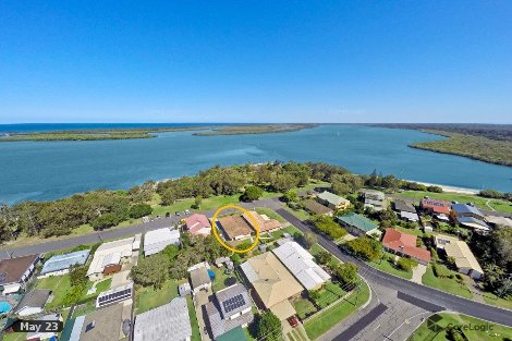 176 Esplanade, Golden Beach, QLD 4551