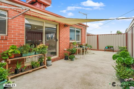 1b Marina Dr, Melton, VIC 3337