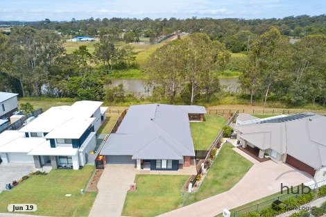 30 Pebble Beach Dr, Windaroo, QLD 4207