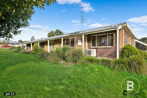 89 Thomas Rd, Haddon, VIC 3351