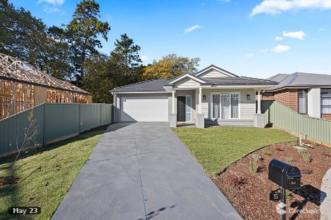 15 Nyora Gr, Mount Helen, VIC 3350