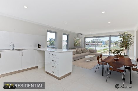 10/70 West Churchill Ave, Lake Coogee, WA 6166