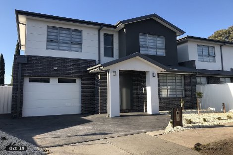 2 Baxter Cl, Gladstone Park, VIC 3043