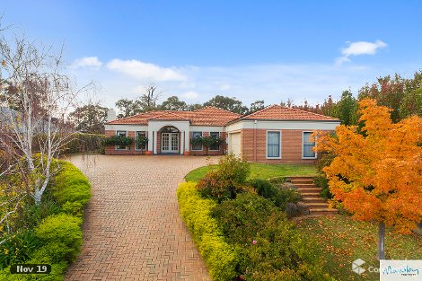 8 Adelle Ct, Strathdale, VIC 3550