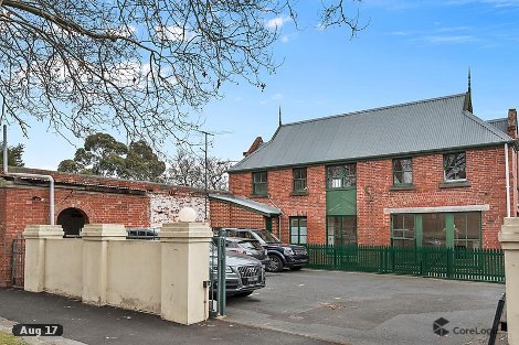 1 Wattle Valley Rd, Canterbury, VIC 3126