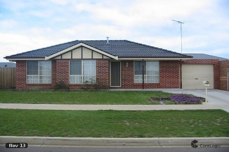 4 Ironbark St, Waurn Ponds, VIC 3216