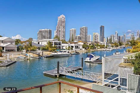 5 Buccaneer Ct, Surfers Paradise, QLD 4217