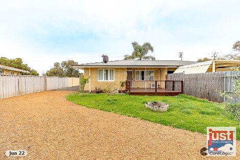 82a Parade Rd, Withers, WA 6230