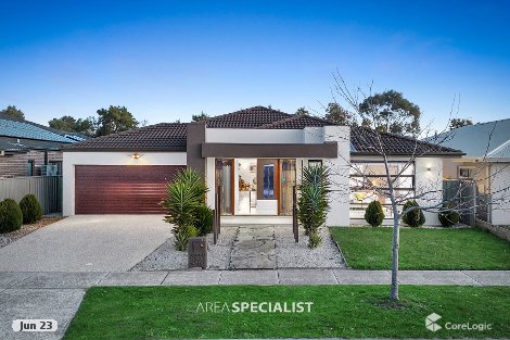 8 Stag Cl, Cranbourne East, VIC 3977