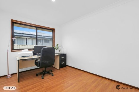 8 Campbell Cl, Minto, NSW 2566