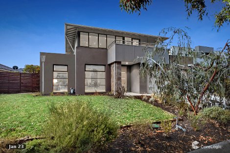 25 Island Point Ave, Waterways, VIC 3195