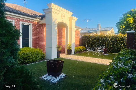 1/82 Curzon St, East Toowoomba, QLD 4350