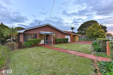 16 Paull St, Wilsonton, QLD 4350