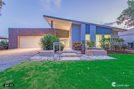 17 Margaret Cres, Wakerley, QLD 4154