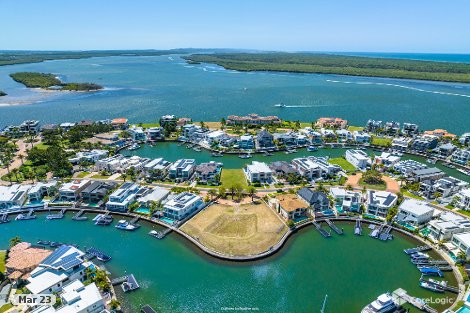 15-19 Royal Albert Cres, Paradise Point, QLD 4216