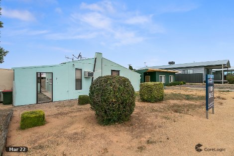 7 Wharf Cres, Port Wakefield, SA 5550