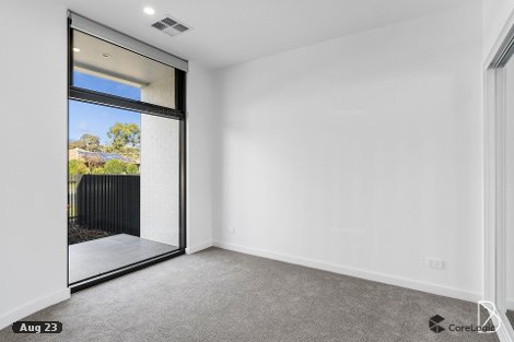 8 Percival St, Holder, ACT 2611