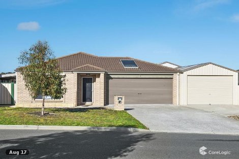 12 Horwood Dr, Mount Clear, VIC 3350