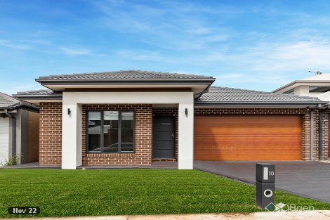 10 Warrigal Dr, Aintree, VIC 3336