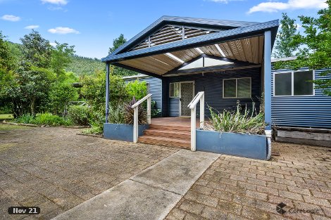 7121 Great Alpine Rd, Porepunkah, VIC 3740