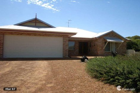 20 Watson Pl, Dongara, WA 6525