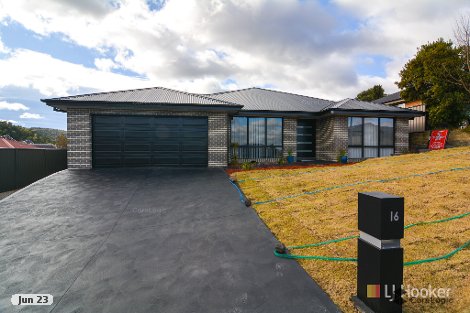 16 Henderson Pl, Lithgow, NSW 2790