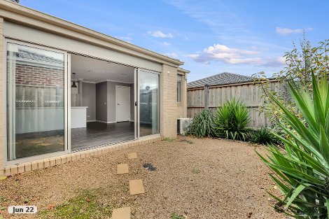 33 Brossard Rd, Mickleham, VIC 3064