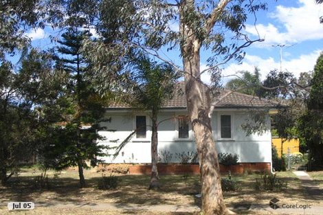 8 Samoa Pl, Lethbridge Park, NSW 2770