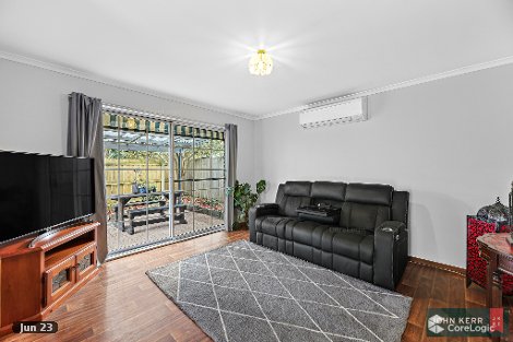 8 Howitt Ct, Newborough, VIC 3825