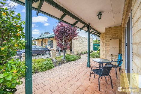 8/22 Canning Rd, Kalamunda, WA 6076