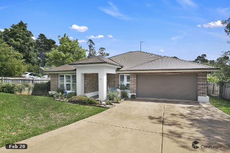 89a Sinclair Cres, Wentworth Falls, NSW 2782