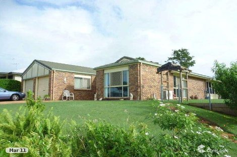 12 Pioneer Ave, Childers, QLD 4660