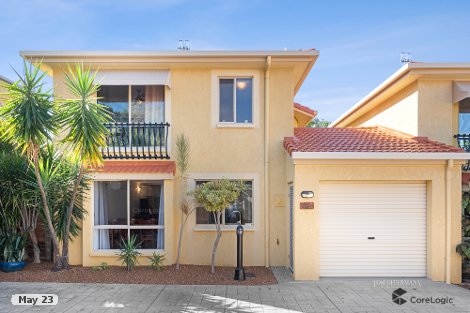 4/6 Advance Pl, Sunrise Beach, QLD 4567