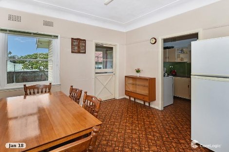 17 Eulalia Ave, Point Frederick, NSW 2250