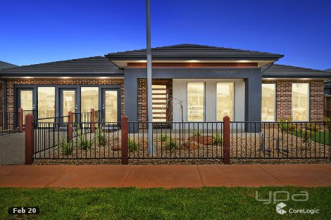 7 Lincolnshire Dr, Thornhill Park, VIC 3335